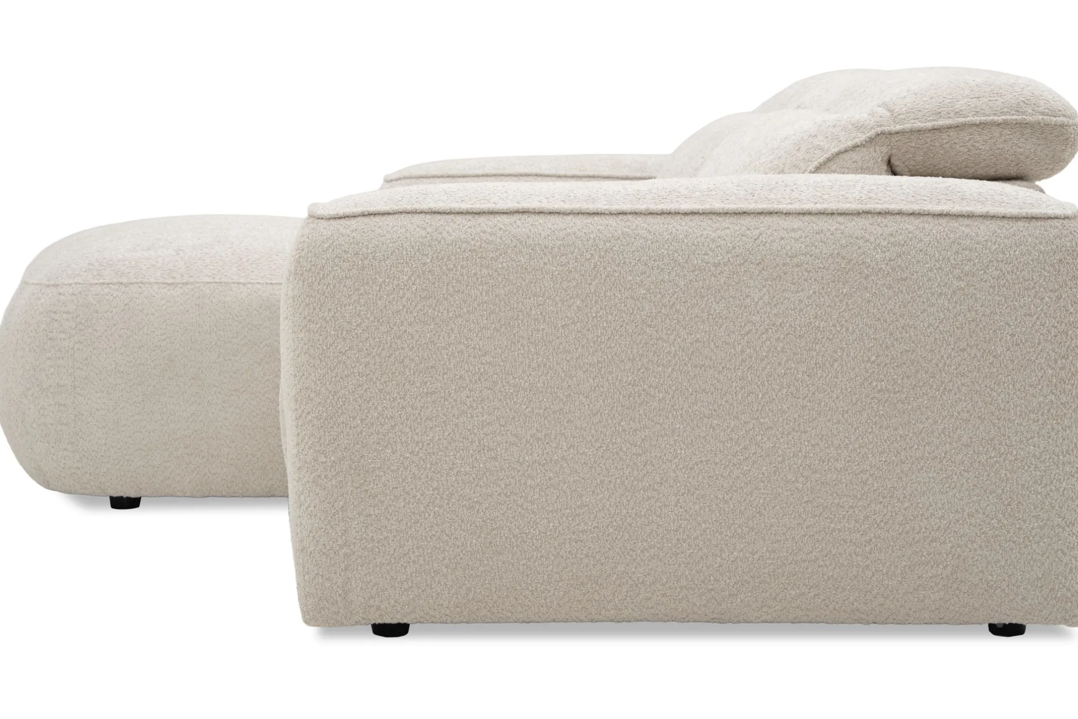 LoungebankEllie