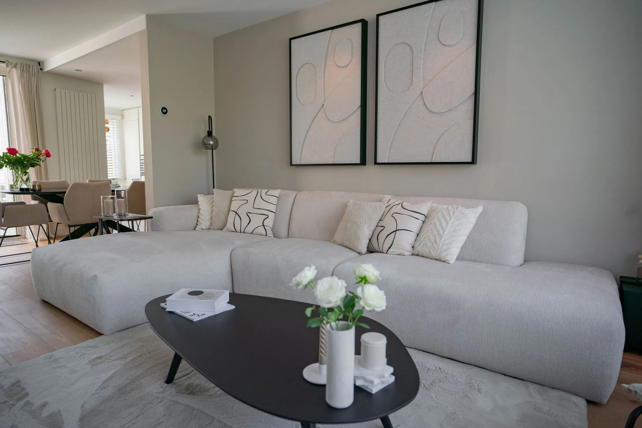 Loungebank Elore